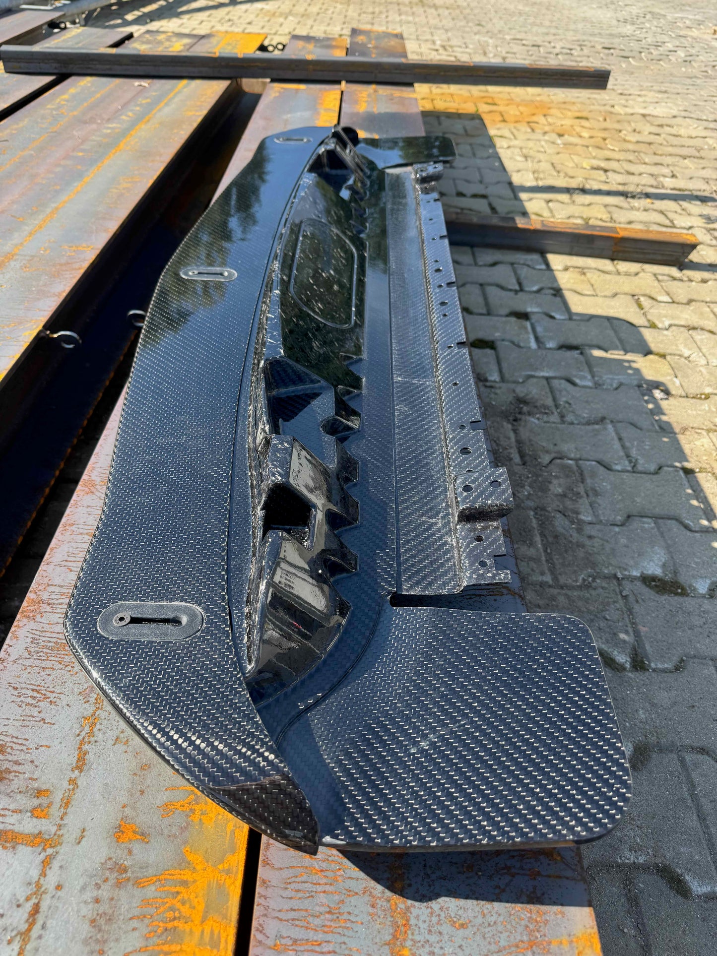 ALFA ROMEO GIULIA GTA/GTAm CARBON FIBER FRONT SPLITTER - HIGH QUALITY ONE TO ONE DIMENSIONS TO OEM