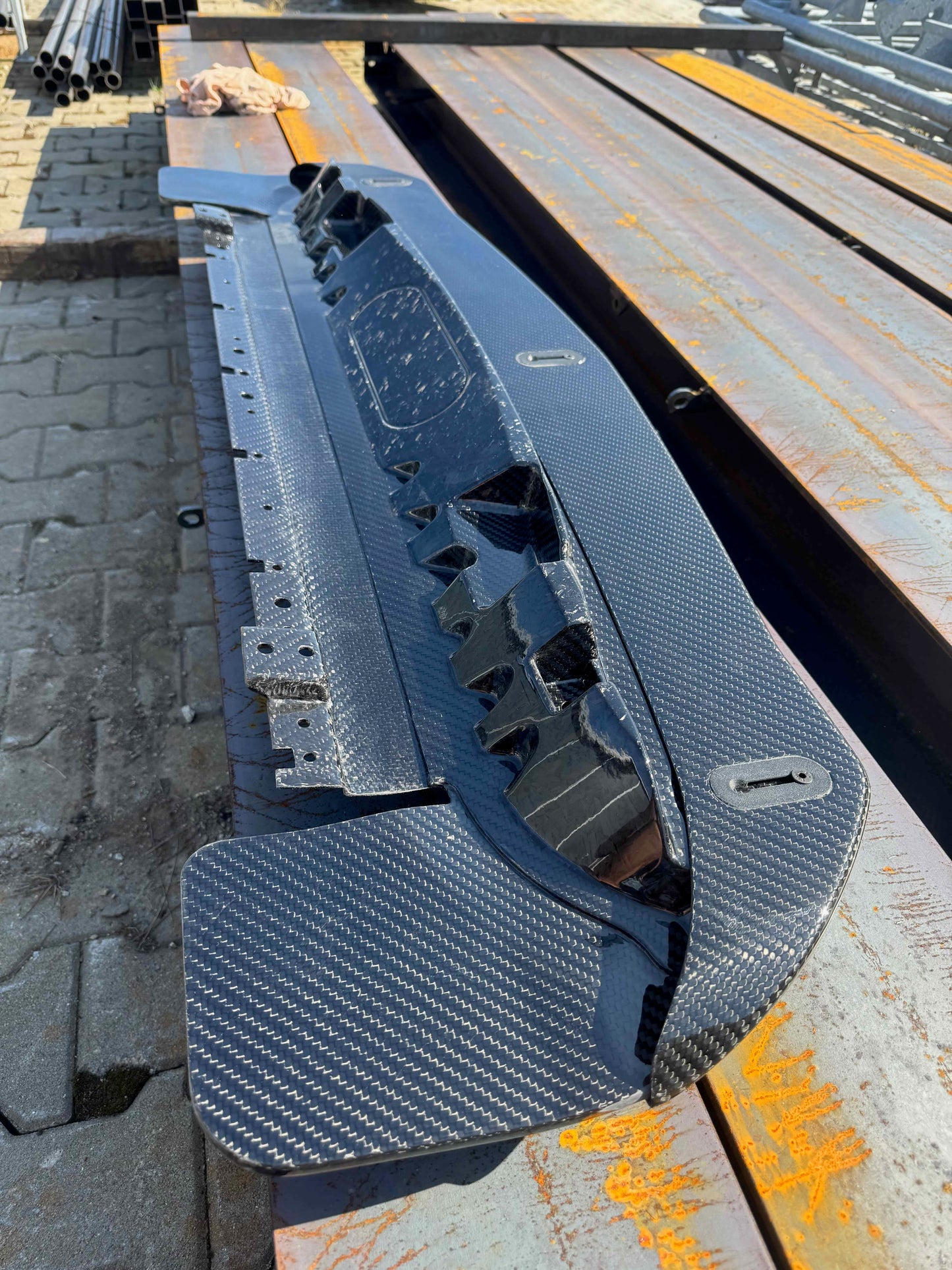 ALFA ROMEO GIULIA GTA/GTAm CARBON FIBER FRONT SPLITTER - HIGH QUALITY ONE TO ONE DIMENSIONS TO OEM